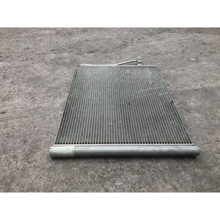 Condensador Original Para Bmw 750i 2009, 2010, 2011, 2012, 2013, 2014, 2015 Motor 4.8