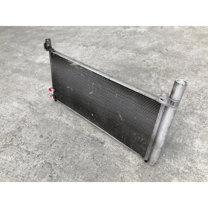 Condensador Para Toyota Prius 2010, 2011, 2012, 2013, 2014, 2015 - Motor 1.8 Litros, 4 Cilindros - Original