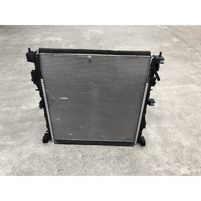 Radiador Original Para Explorer 2020 Al 2022 Motor 3.0