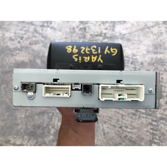Autoestereo Estereo Radio Para Toyota Yaris 2011 (original)