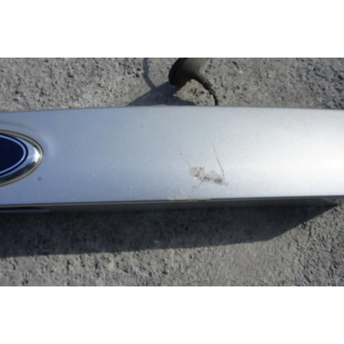 Moldura De Cajuela Original Para Ford Focus 2012, 2013, 2014, 2015, 2016, 2017, 2018