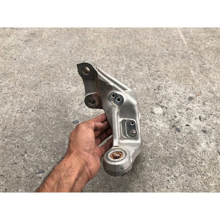 Mango Delantero Derecho Prius 2010 Al 2015 1.8