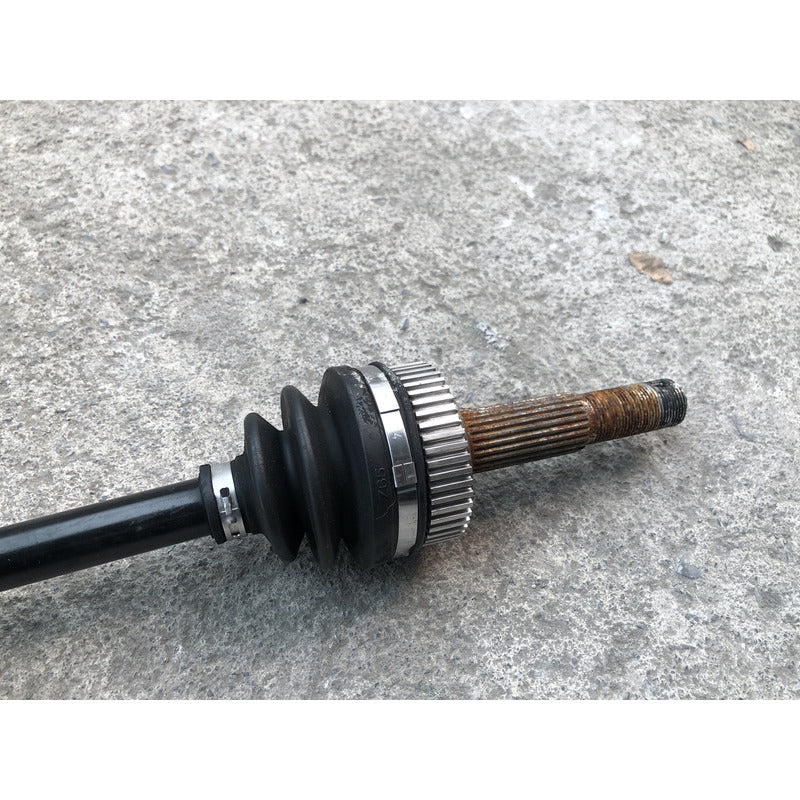 Junta Homocinetica Trasera Izquierda Para Nissan Rogue 2014, 2015, 2016, 2017, 2018, 2019 Motor 2.5 - Original