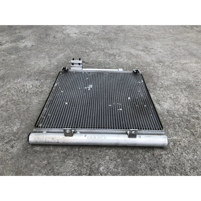 Condensador Original Para Tesla Model S Derecho 2012, 2013, 2014, 2015, 2016, 2017, 2018, 2019, 2020
