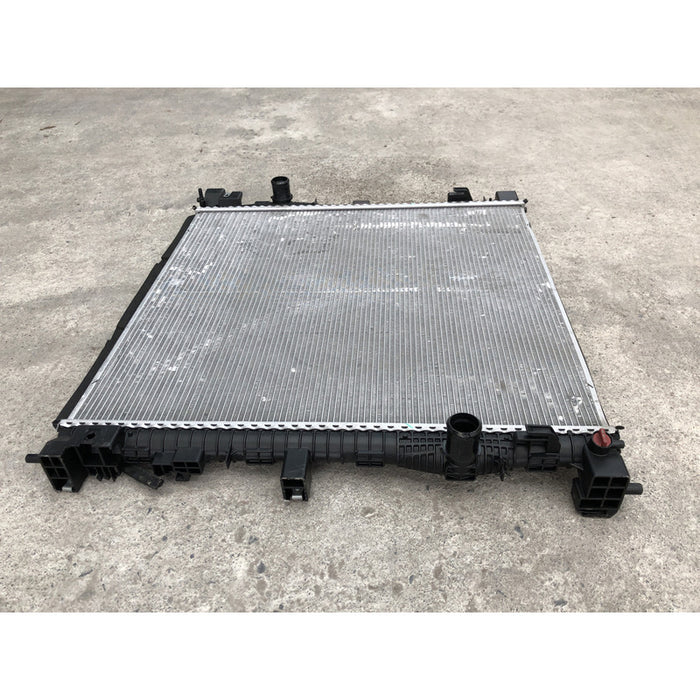 Radiador Original Para Explorer 2020 Al 2022 Motor 3.0