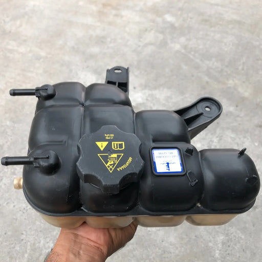 Deposito De Anticongelante Para Dodge Durango 2016, 2017, 2018, 2019, 2020, 2021 Motor 3.6 (original)