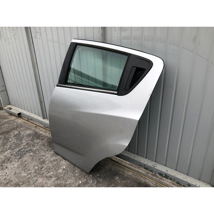 Puerta Trasera Izquierda Chevrolet Spark 2011 Al 2015