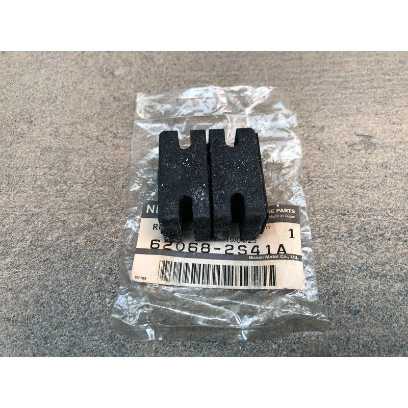 Goma Soporte Facia Delantera para Nissan Frontier 1998 Al 2004
