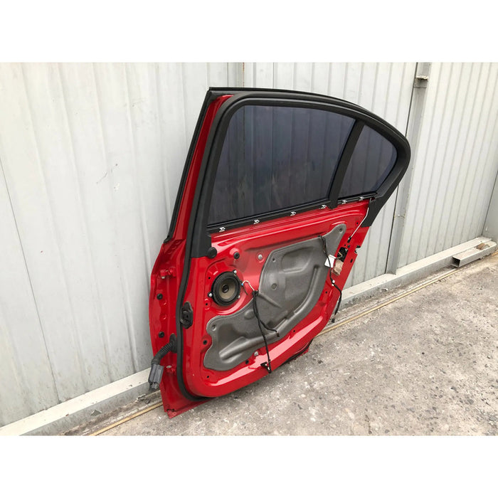 Puerta Trasera Derecha Para Bmw 320, Serie 3 2015, 2016, 2017, 2018 Trasera Derecho Rojo