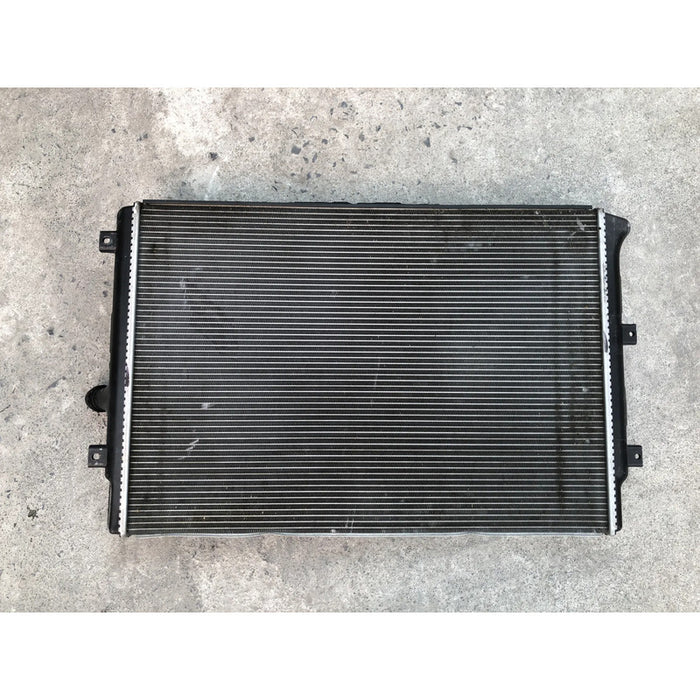 Radiador Original Para Volkswagen Jetta 2013, 2014, 2015, 2016, 2017, 2018 Motor 2.0