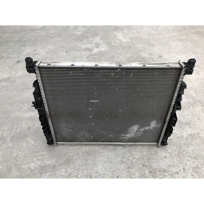 Radiador Original Para Gl450 2007 Al 2012 Motor 4.6