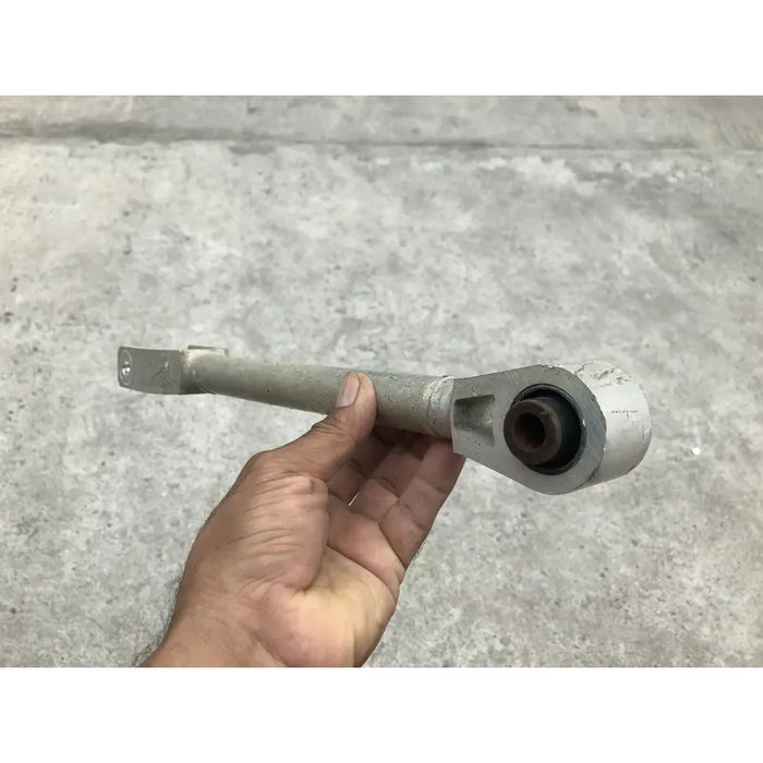 Horquilla Trasera Izquierda Inferior Para Infiniti Q60 2013, 2014, 2015, 2016, 2017, 2018, 2019, 2020 Motor 3.0 Original