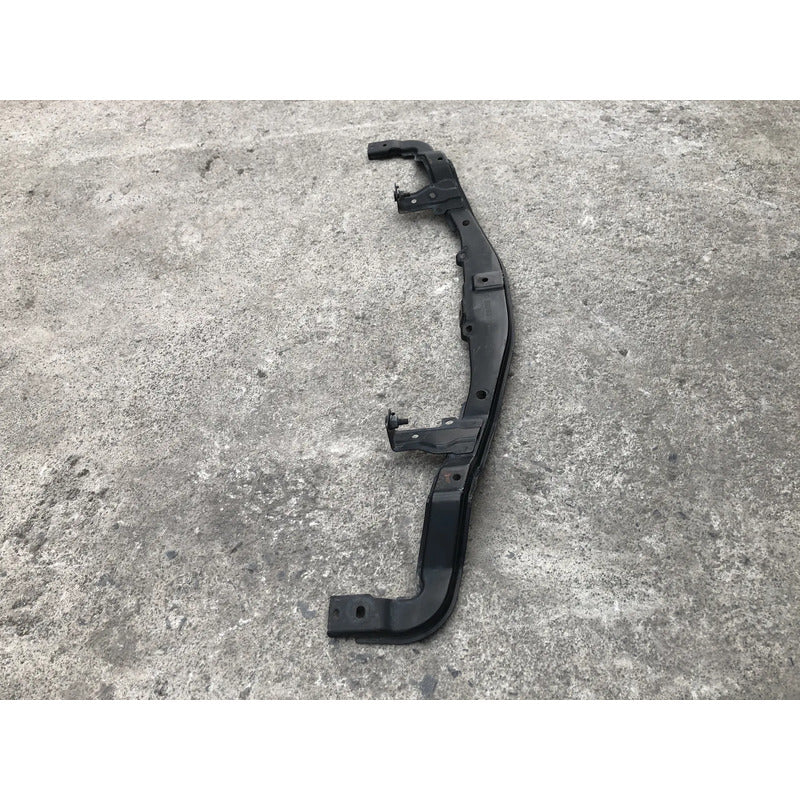 Guia Defensa Delantera Central Para Nissan Murano 2009, 2010, 2011, 2012, 2013, 2014