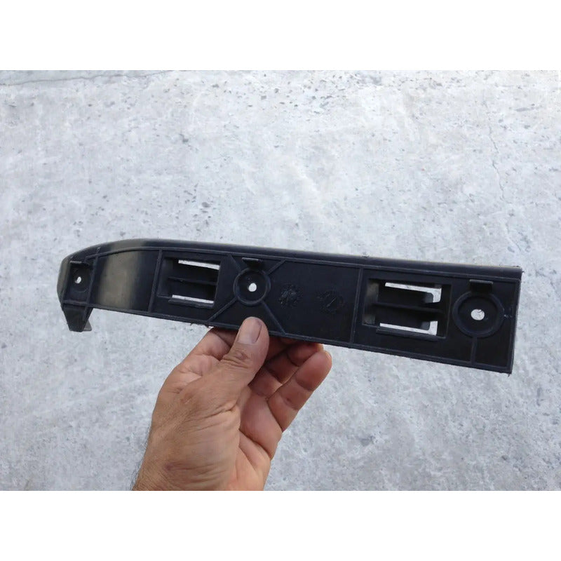 Guia Defensa Delantera Izquierda Para Jetta A4 1999-2005