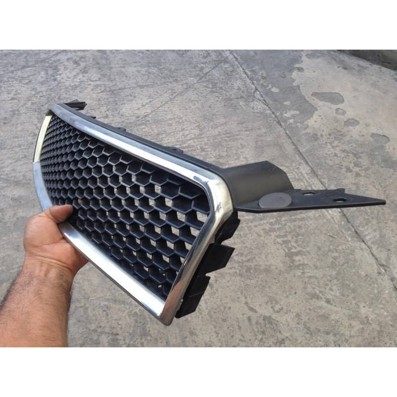 Parrilla Central Superior Para Chevrolet Aveo 2009, 2010, 2011 Cromado