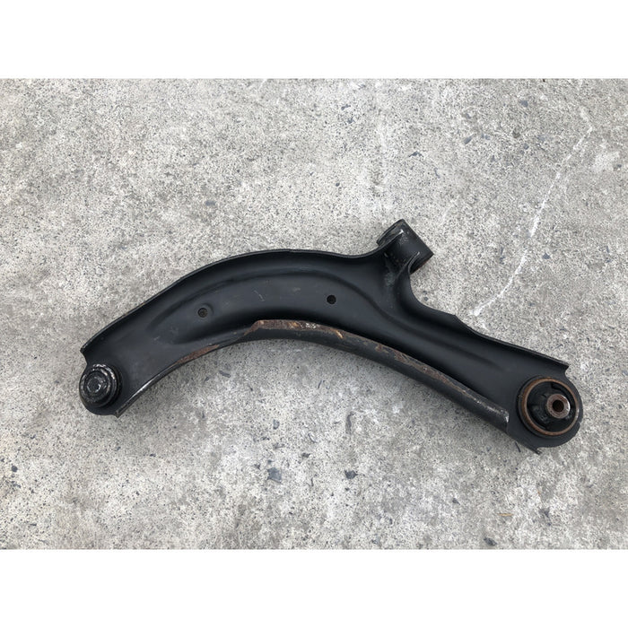 Horquilla Delantera Derecha Nissan Sentra 2013 Al 2019 1.8