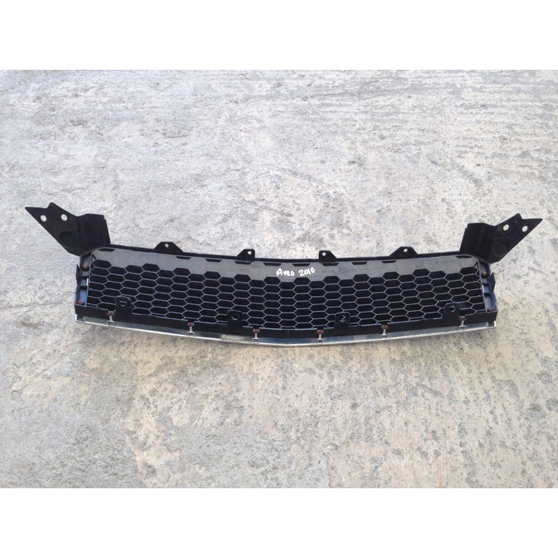 Parrilla Central Superior Para Chevrolet Aveo 2009, 2010, 2011 Cromado