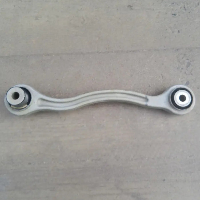 Tirante Trasero Izquierdo Para Mercedes Benz C300 2008, 2009, 2010, 2011, 2012, 2013, 2014 (motor 1.8 Litros) Original