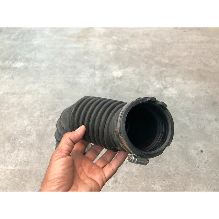 Manguera Porta Filtro Para Chevrolet Sonic Hatchback 2012, 2013, 2014, 2015, 2016, 2017, 2018 Motor 1.8