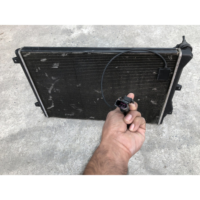 Radiador Original Para Golf Gti 2012 2013 2014 Motor 2.0