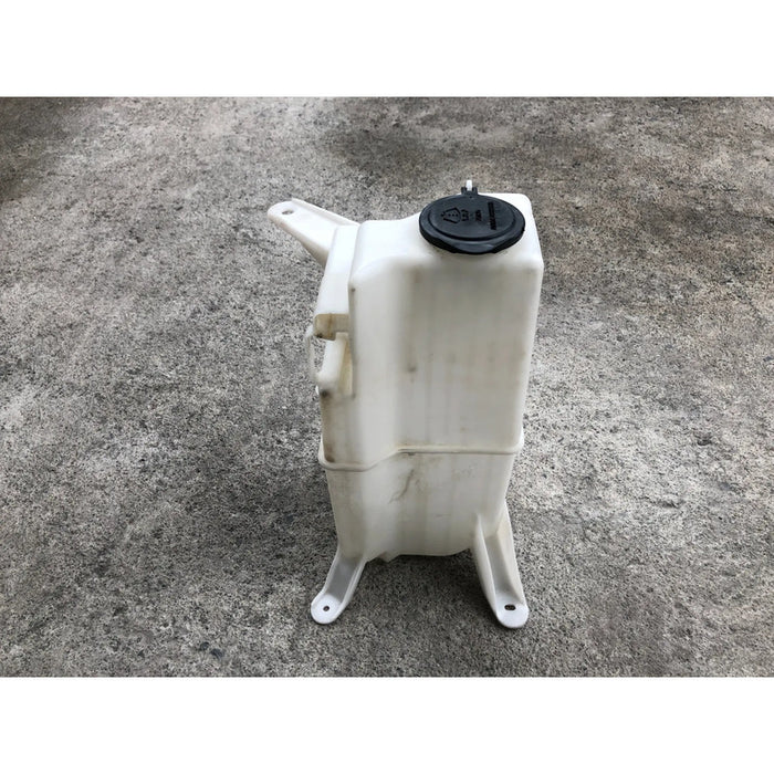 Deposito Limpia Parabrisas Para Toyota Tundra 2014, 2015, 2016, 2017, 2018, 2019, 2020, 2021