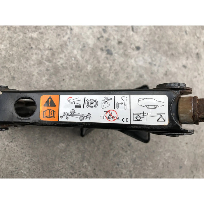 Gato De Tijera Para Ford Focus 2012 Al 2018 (con Unicel)