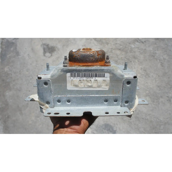 Bolsa De Aire Tablero Copiloto Nissan Titan 2004, 2005, 2006, 2007 Original