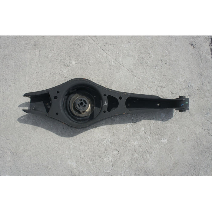 Horquila Trasera Derecha Inferior Passat 13 2014 2017 2018