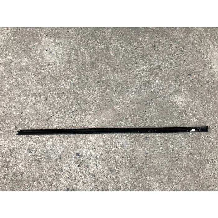 Moldura De Felpa De Puerta Delantera Derecha Para Nissan Altima 2013, 2014, 2015, 2016, 2017, 2018 - Original Cromado