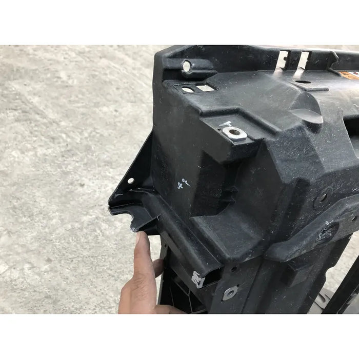 Marco De Radiador Original Para Ford Fiesta 2012, 2013, 2014, 2015, 2016, 2017, 2018