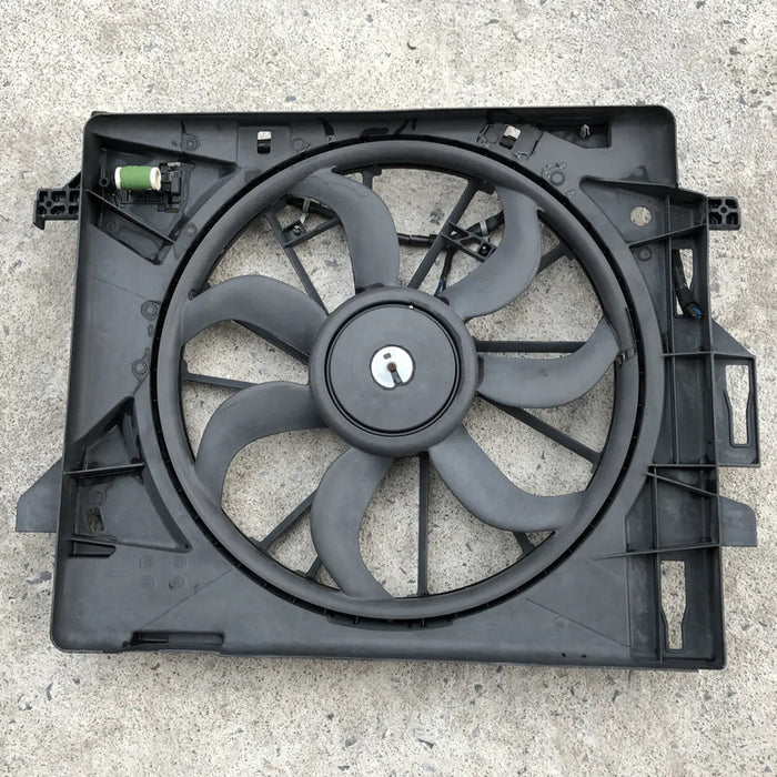 Motoventilador Para Dodge Caravan 2008, 2009, 2010, 2011, 2012, 2013, 2014, 2015, 2016, 2017, 2018, 2019 Motor 3.6 (original)