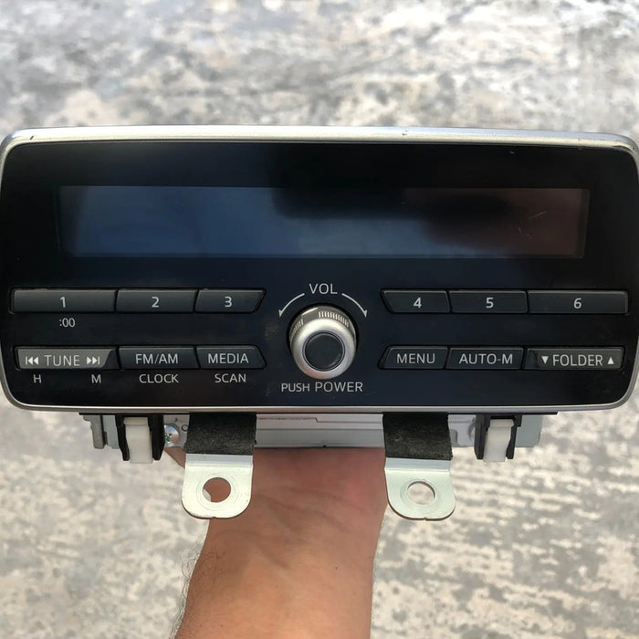 Autoestereo Estereo Radio Para Toyota Yaris 2011 (original)