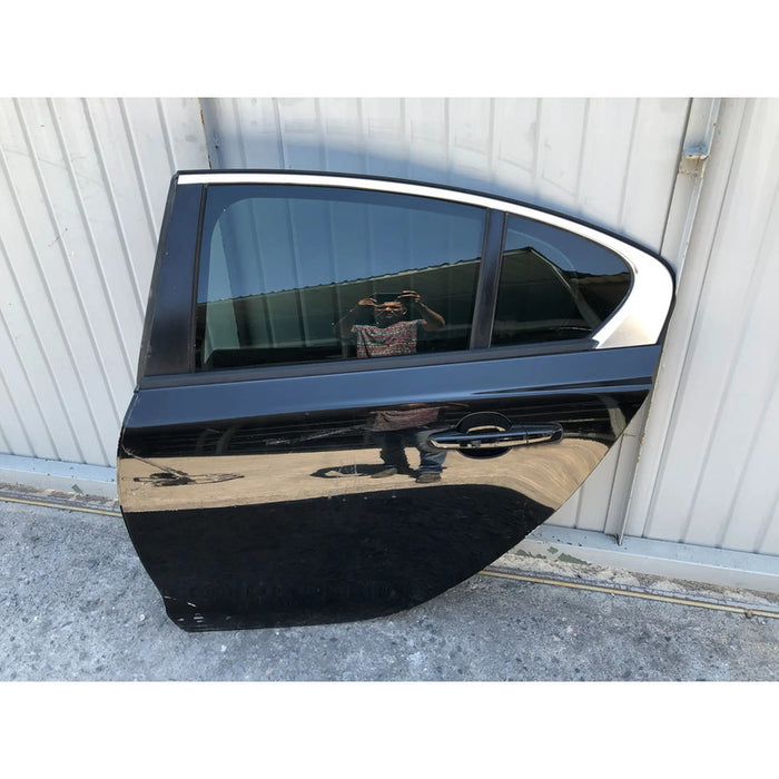 Puerta Trasera Izquierda Para Jaguar Xe 2017, 2018, 2019, 2020 - Original Trasera Izquierdo Negro