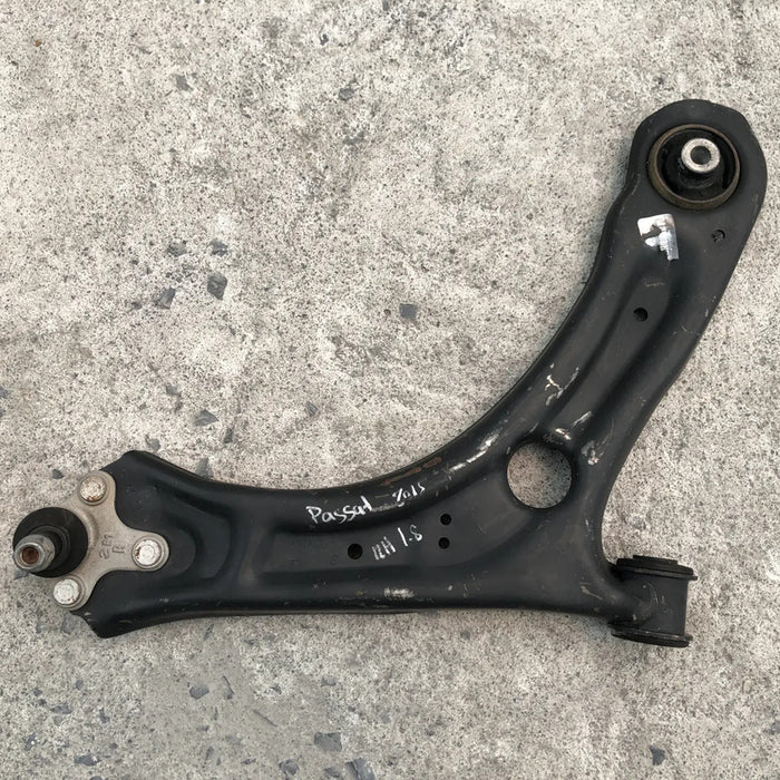 Horquilla Delantera Derecha Para Volkswagen Passat 2012, 2013, 2014, 2015, 2016, 2017, 2018, 2019, 2020, 2021 Motor 1.8
