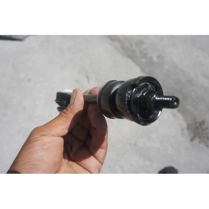 Tornillo Estabilizador Trasero Derecho Para Ford Escape 2013, 2014, 2015, 2016
