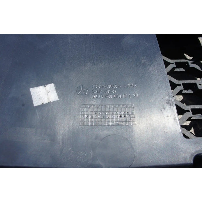 Moldura De Parrilla Derecha Original Para Dodge Ram 2013, 2014, 2015, 2016, 2017, 2018