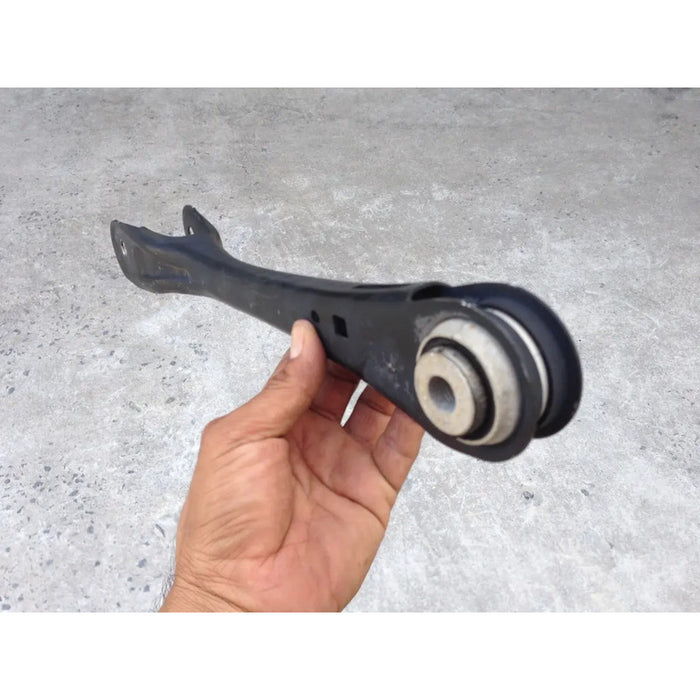 Tirante Trasero Inferior Derecho Para Bmw 530i 2017, 2018, 2019, 2020, 2021 Motor 2.0 Original
