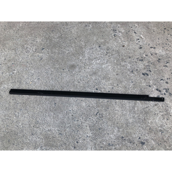 Moldura De Felpa Delantera Derecha Aveo 2012 Al 2018