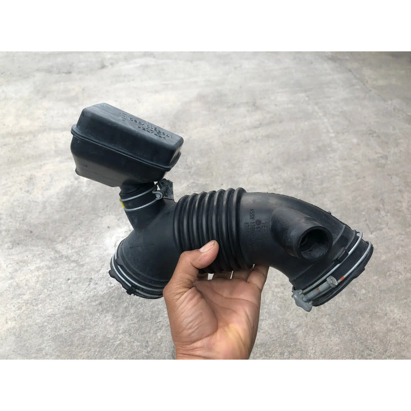 Manguera Original De Porta Filtro De Aire Para Toyota Camry 2012, 2013, 2014, 2015, 2016, 2017 - Motor 2.5 Litros, 4 Cilindros - Oem Genuina
