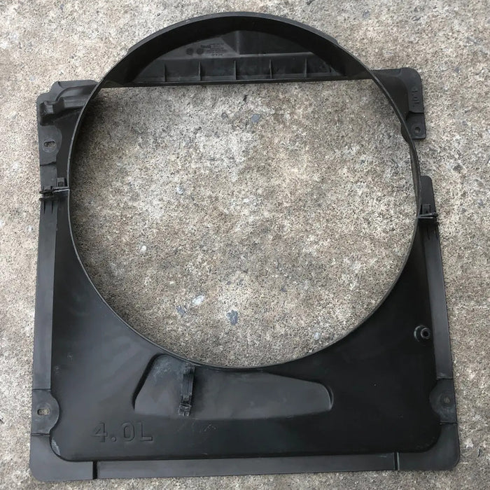 Tolva Radiador Para Mercury Mountaineer 2006, 2007, 2008, 2009, 2010 Motor 4.0 (original)