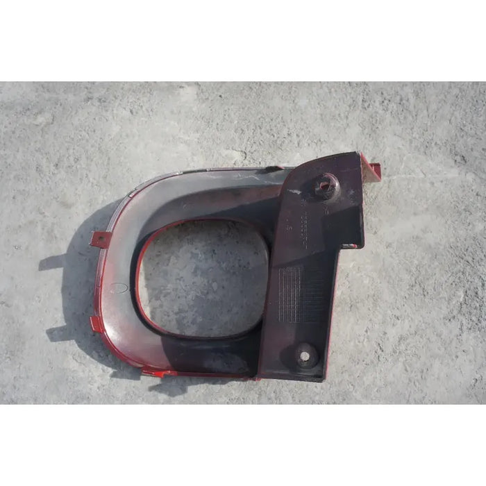 Bisel Izquierdo Calavera Para Fiat 500l 2014, 2015, 2016, 2017, 2018 - Original Rojo