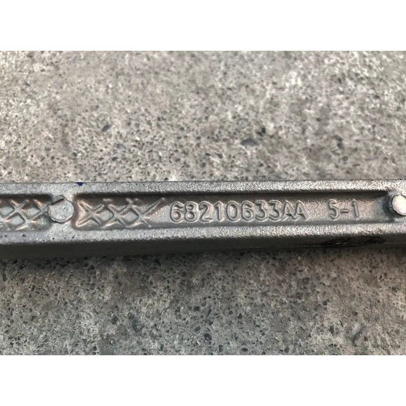 Tirante Trasero Derecho Inferior Para Dodge Charger 2015, 2016, 2017, 2018, 2019, 2020, 2021, 2022, 2023 - Motor 3.6 Litros, V6, Original