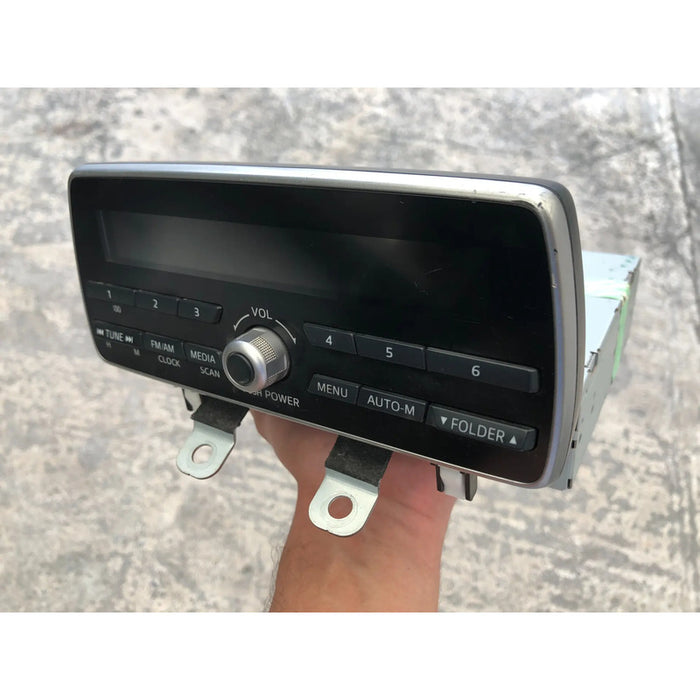 Autoestereo Estereo Radio Para Toyota Yaris 2011 (original)