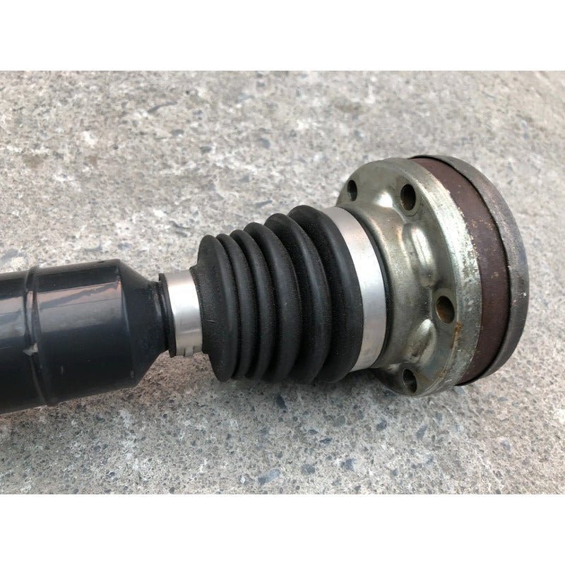 Junta Homocinetica Delantera Derecha Para Volkswagen Cc 2013, 2014, 2015, 2016, 2017 Motor 2.0 Original