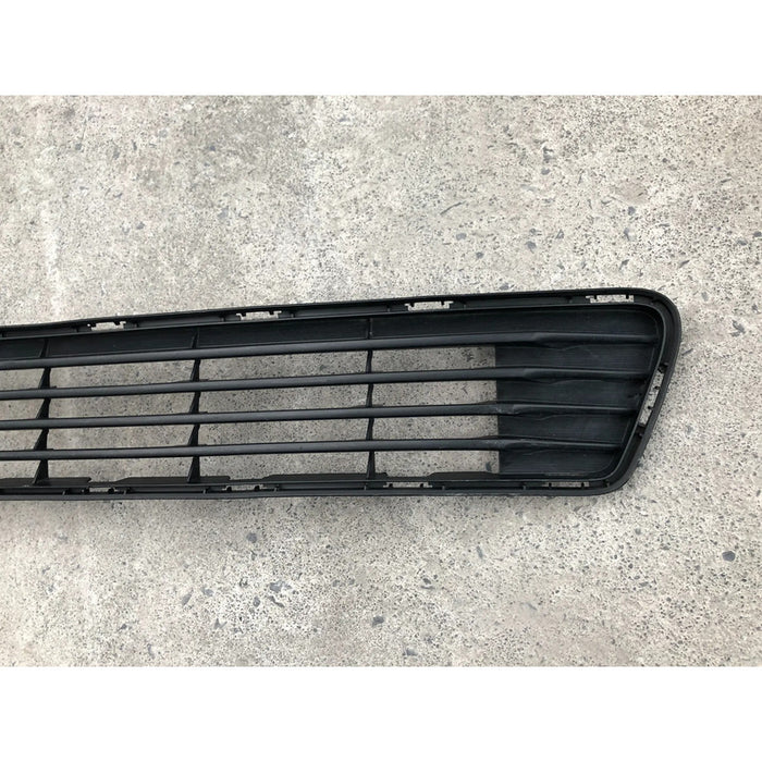 Parrilla Inferior Original Toyota Camry 2012, 2013, 2014 Brillante