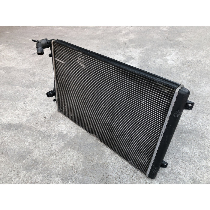 Radiador Original Para Golf Gti 2012 2013 2014 Motor 2.0