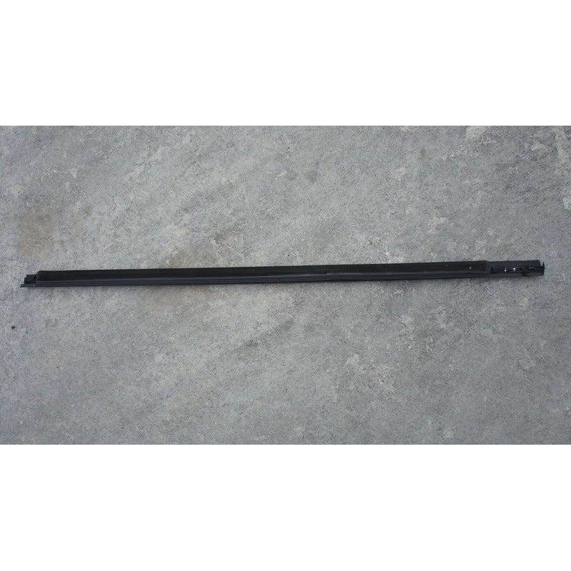 Moldura De Felpa Puerta Delantera Derecha Para Optima 2011, 2012, 2013, 2014, 2015 Original