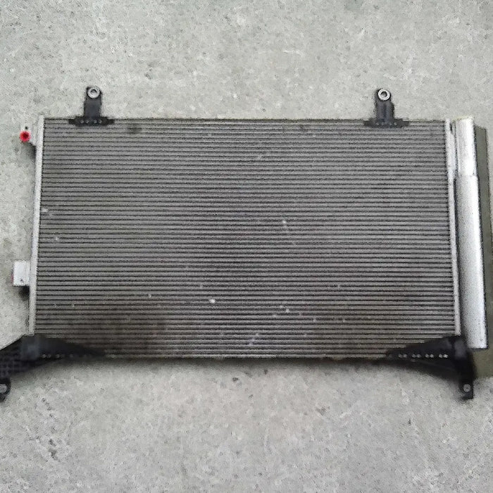 Condensador Original Para Subaru Forester 2019, 2020, 2021 Motor 2.5 Litros