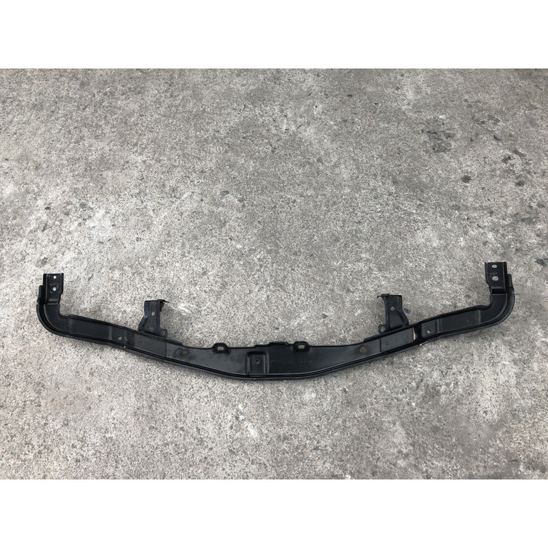 Guia Defensa Delantera Central Para Nissan Murano 2009, 2010, 2011, 2012, 2013, 2014