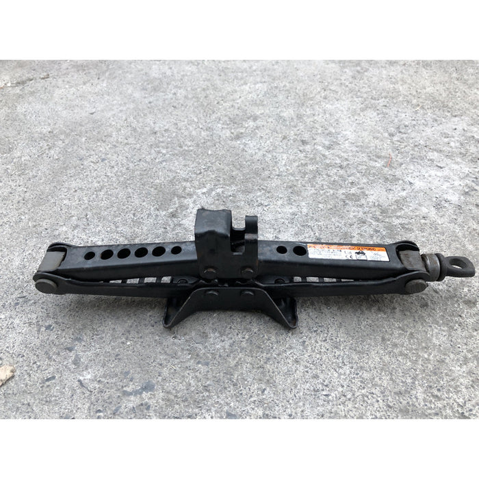 Gato Tijera Toyota Camry 2018 Al 2023